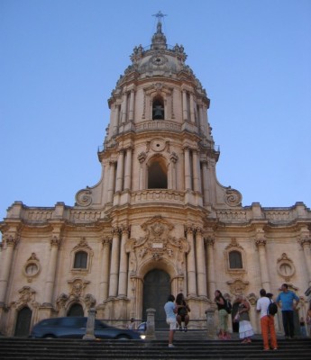 Modica San Giorgio Front1