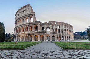 Colosseo roma 300x199