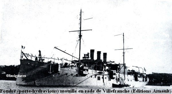 Foudre porte hydravions mouille a Villefranche