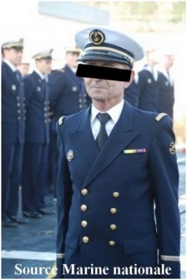 Photo officier marinier de spe Detecteur portant le badge de CETAC