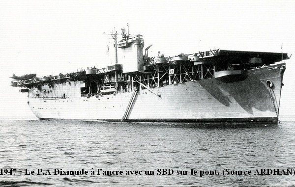 1947 le Dixmude a l ancre