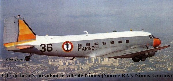 C47 de la 56S survolant Nimes