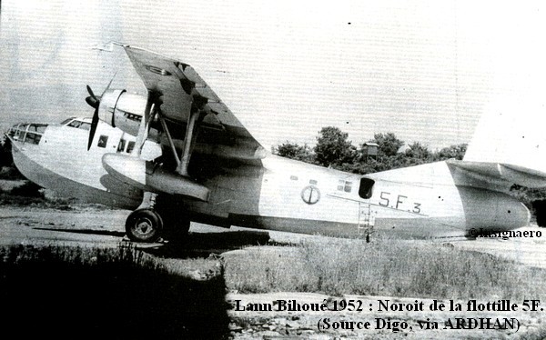 1952 Noroit de la 5F a Lann Bihoue