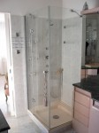 https://www.waibe.fr/sites/xxl06/medias/images/__HIDDEN__galerie_9/1master_bathroom_with_balneo_bath_and_schower___2_.jpg